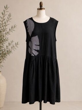 TINA GIVENS  Charcoal Gray dress with appliqués 100% Linen Midi Dress